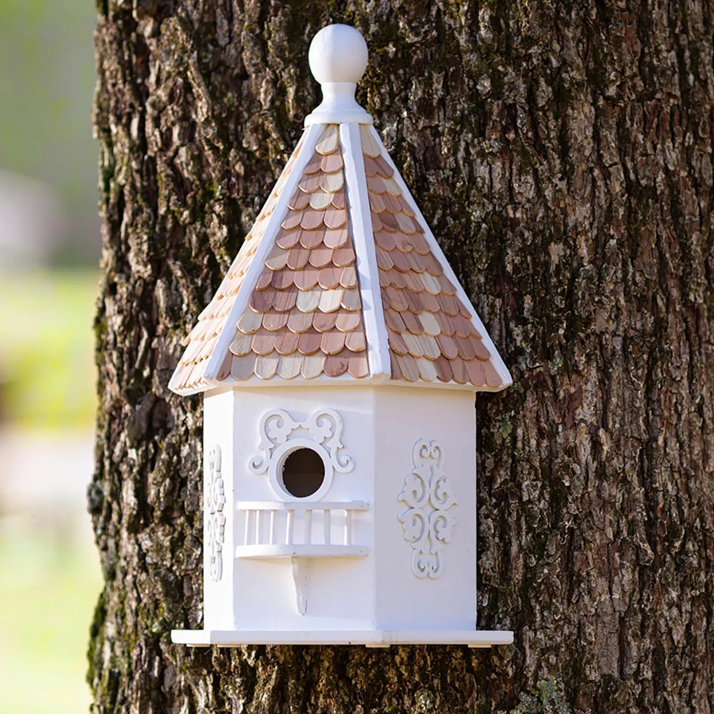 Birdhouses>Plow & Hearth Rapunzel Tower Birdhouse