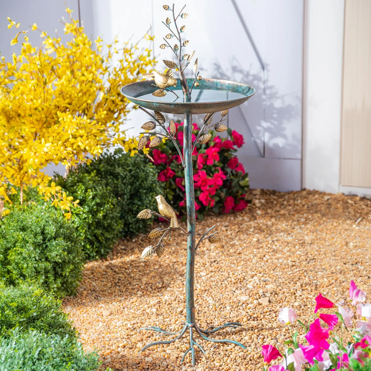 Birdbaths>Plow & Hearth Recycled Metal Sapling Birdbath