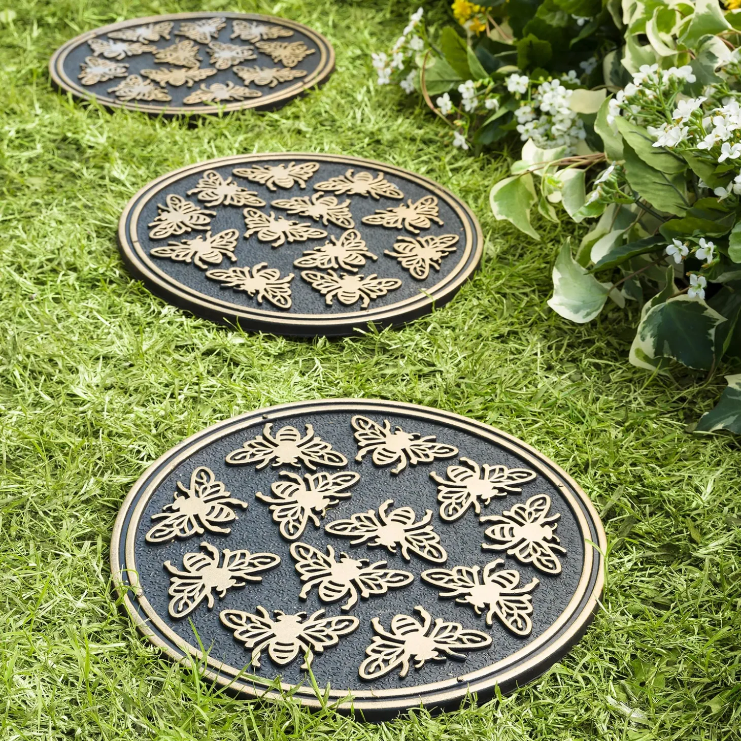 Pathways & Stepping Stones>Plow & Hearth Recycled Rubber Stepping Stones, Set of 3