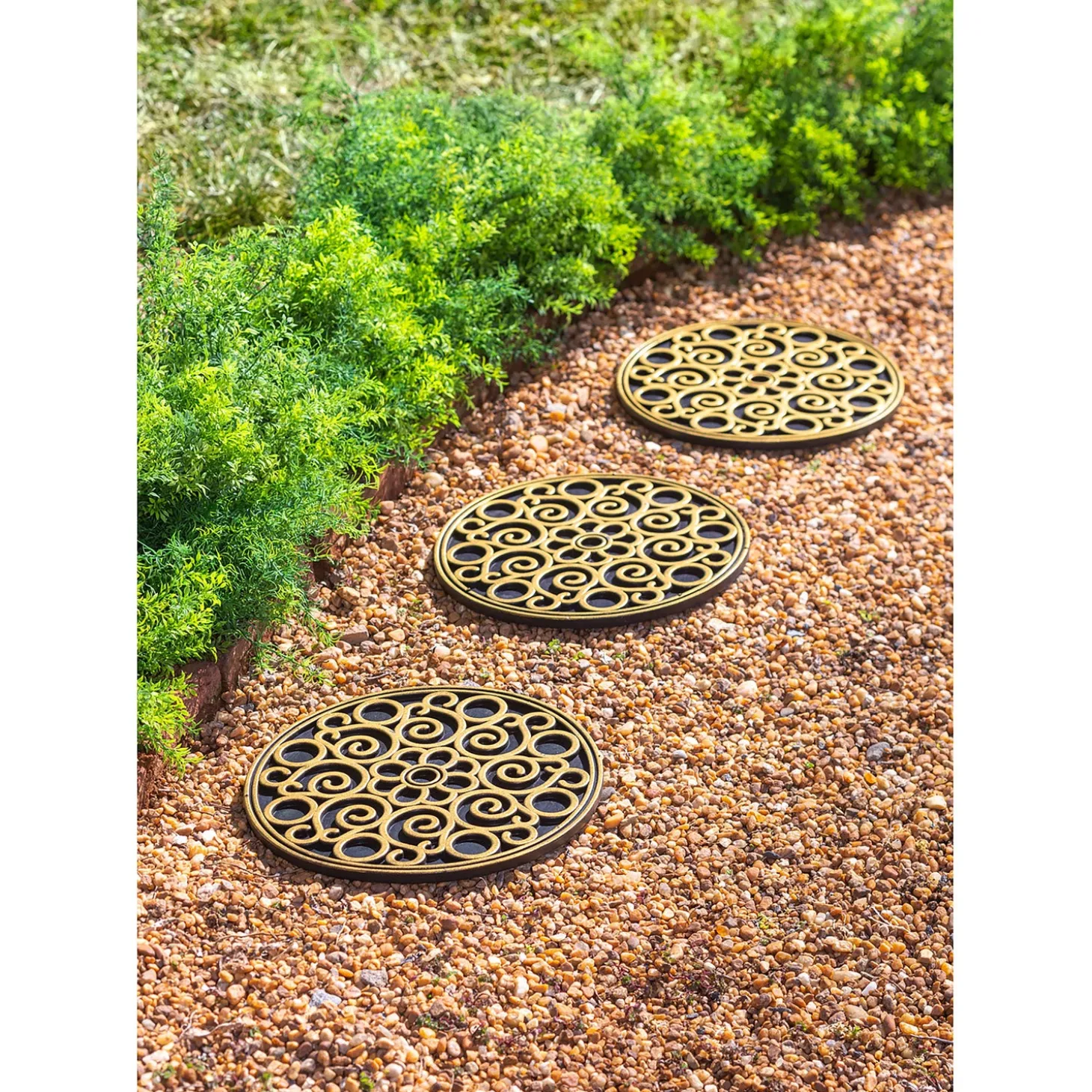 Pathways & Stepping Stones>Plow & Hearth Recycled Rubber Stepping Stones, Set of 3 - Golden Medallion