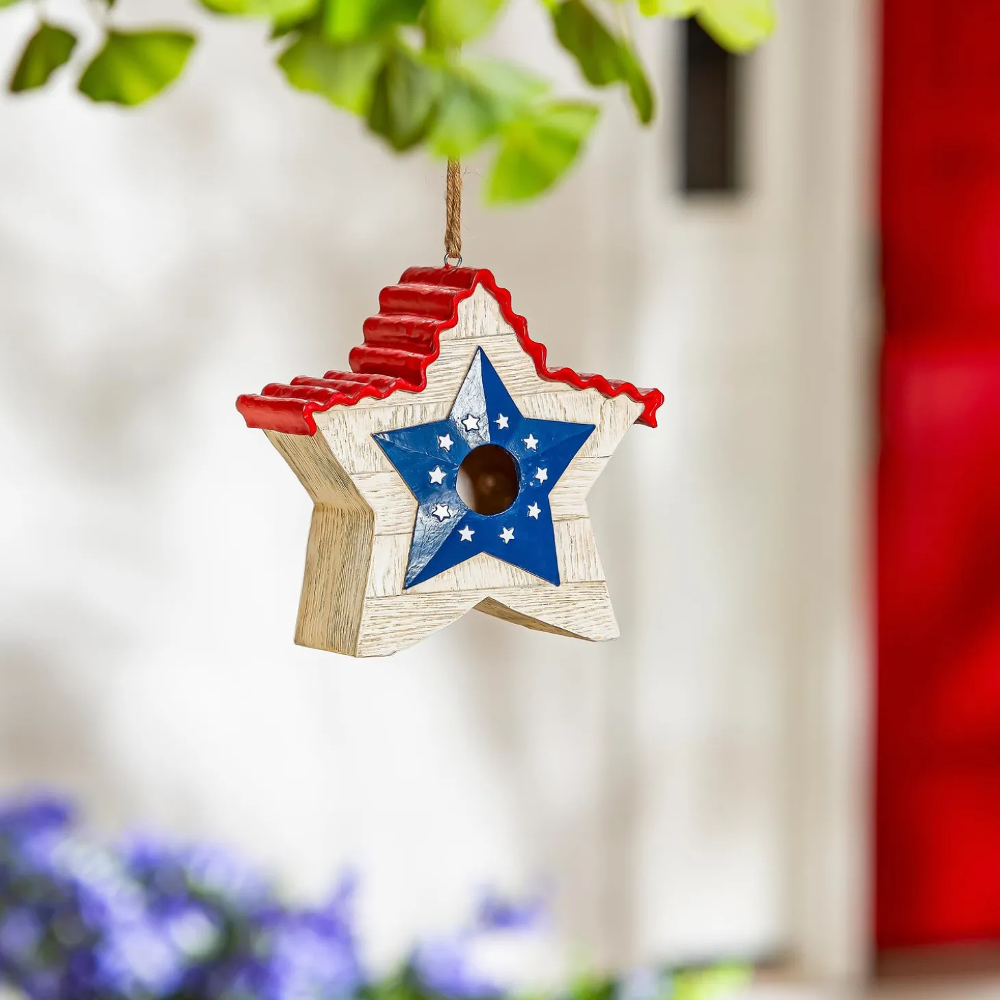 Birdhouses>Plow & Hearth Resin Patriotic Star Shaped Bird House