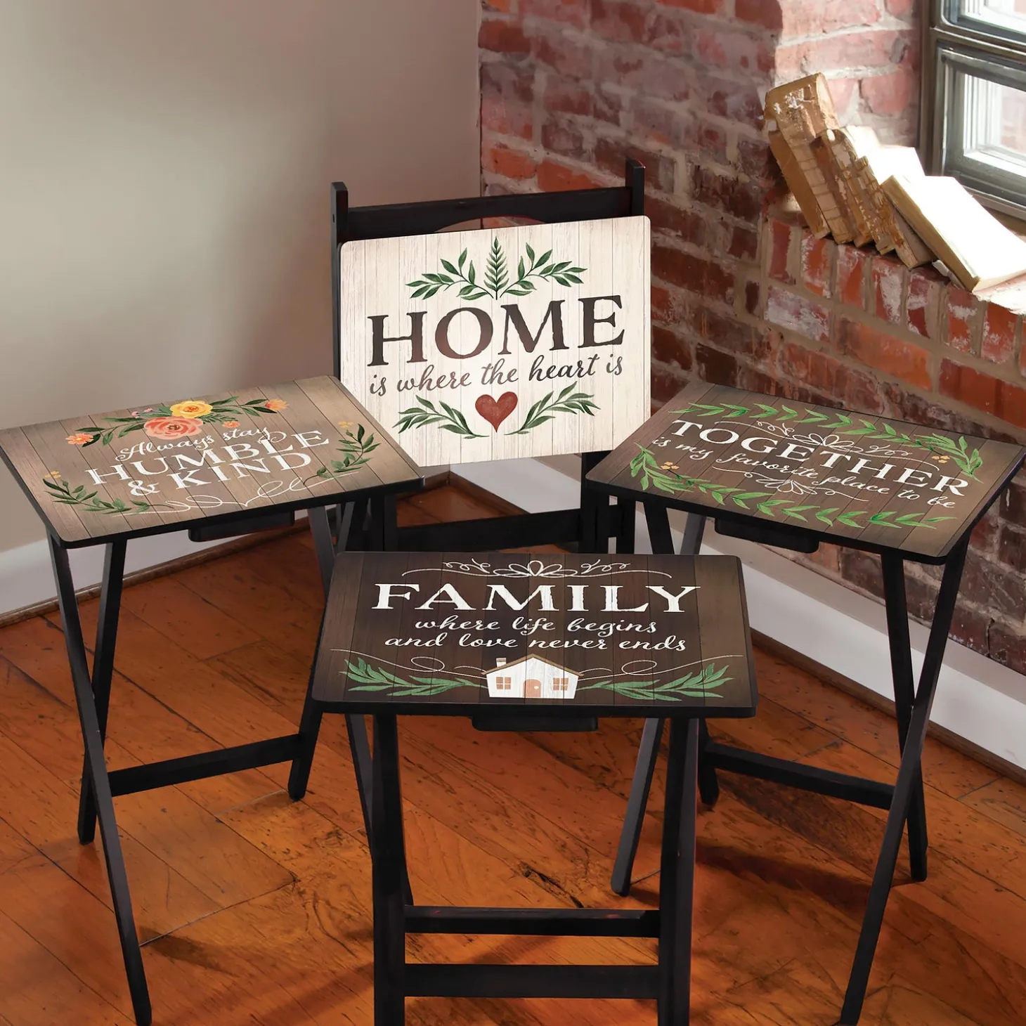 Accent Tables>Plow & Hearth Rustic Farmhouse TV Tray Set of 4