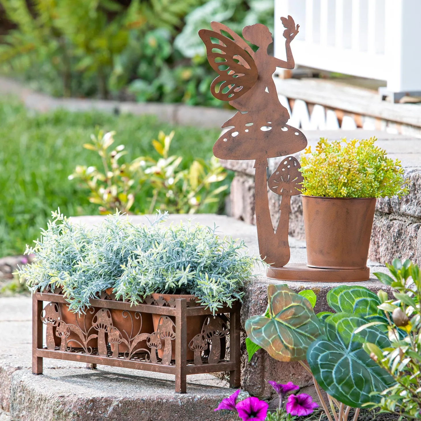 Planters & Plant Stands>Plow & Hearth Rustic Finish Mushroom Planter