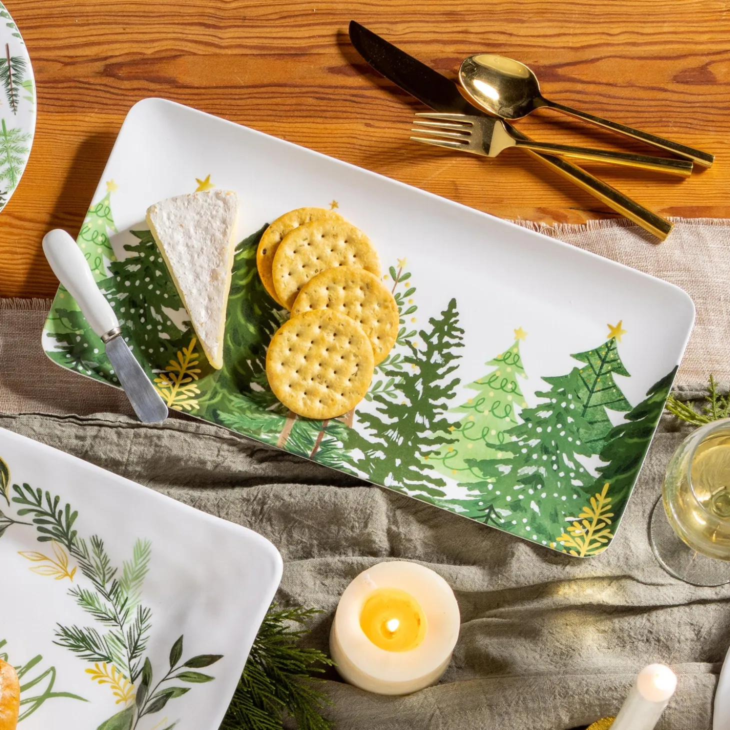 Plates & Platters>Plow & Hearth Shades of Green Serveware Rectangular Melamine Platter with Spreader Set