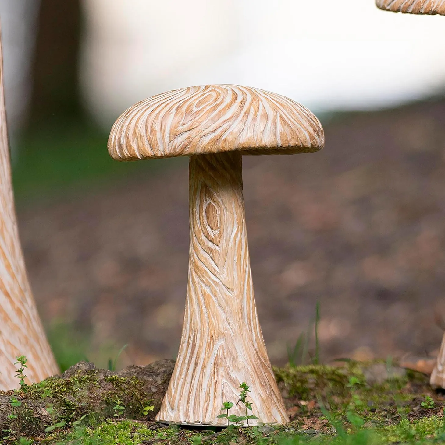 Garden Statues>Plow & Hearth Small Carved Mushroom Garden Statue