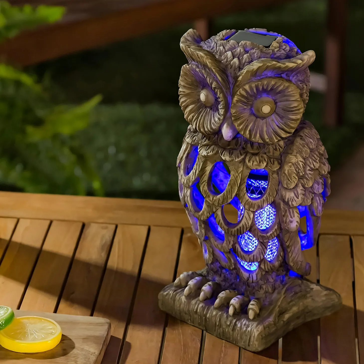 Garden Statues | Solar Accents>Plow & Hearth Solar Bug Zapper Garden Statue