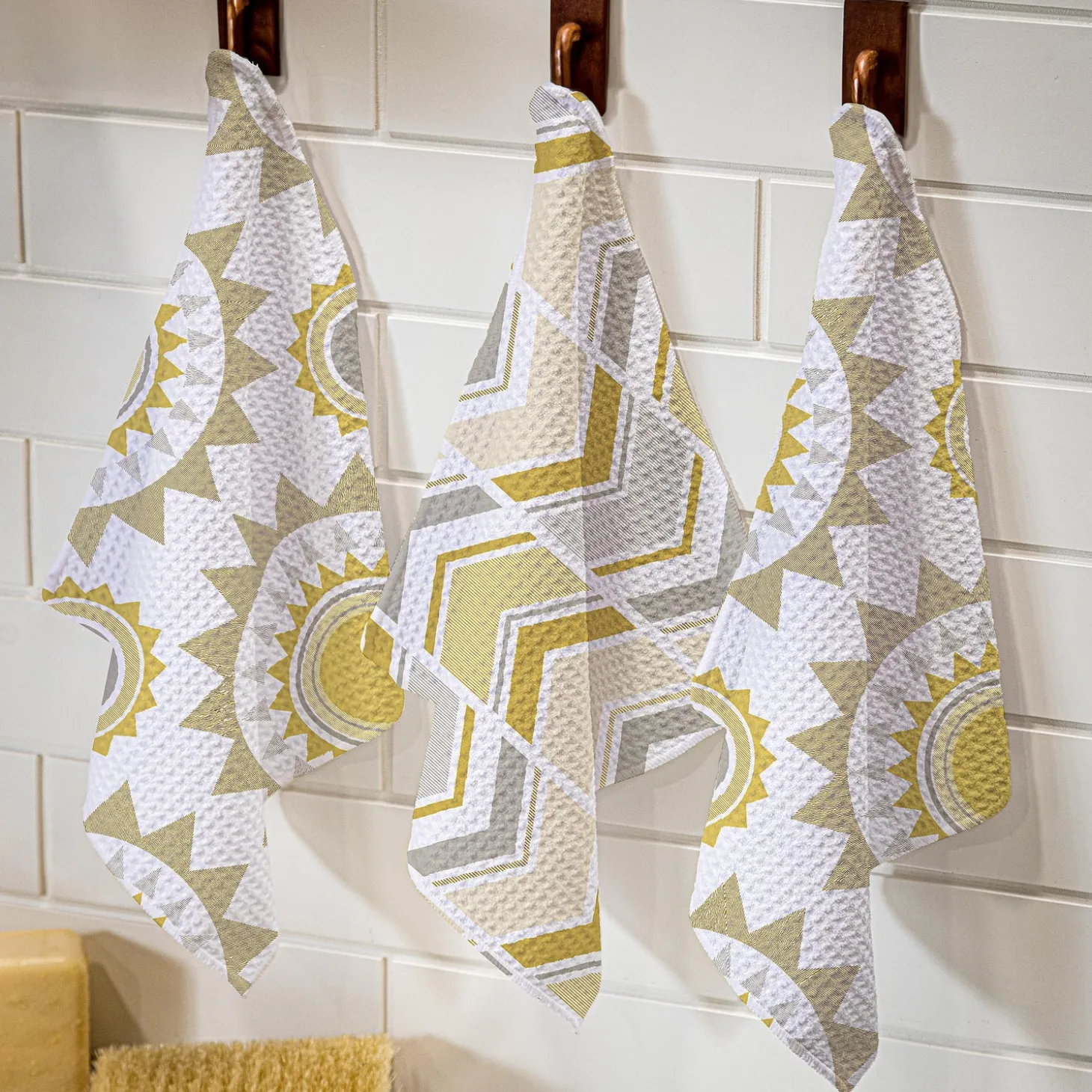 Kitchen Linens>Plow & Hearth Sunrays Quick Dry Dish Cloth, Set of 3, 10" x 10"