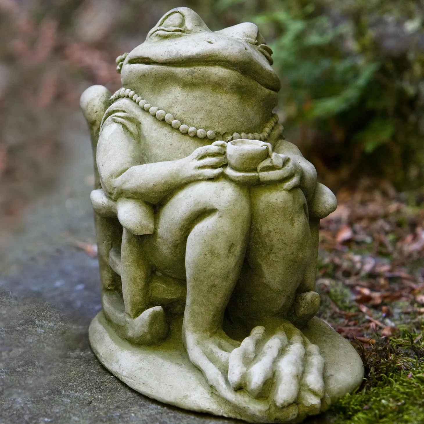 Garden Statues>Plow & Hearth USA-Made Cast Stone Coffee and Tea Frog Garden Statues