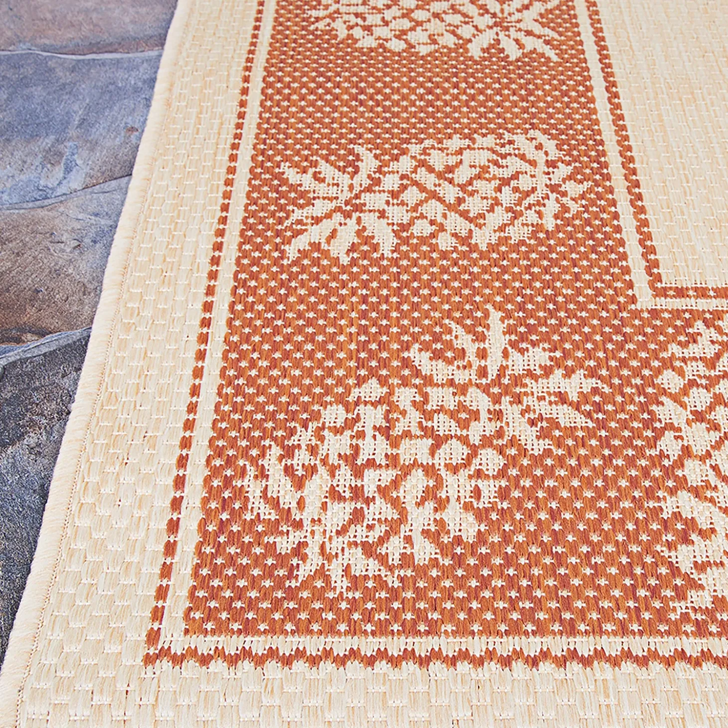 Area Rugs>Plow & Hearth Veranda Pineapple Indoor/Outdoor Polypropylene Runner, 2'3" x 11'9"