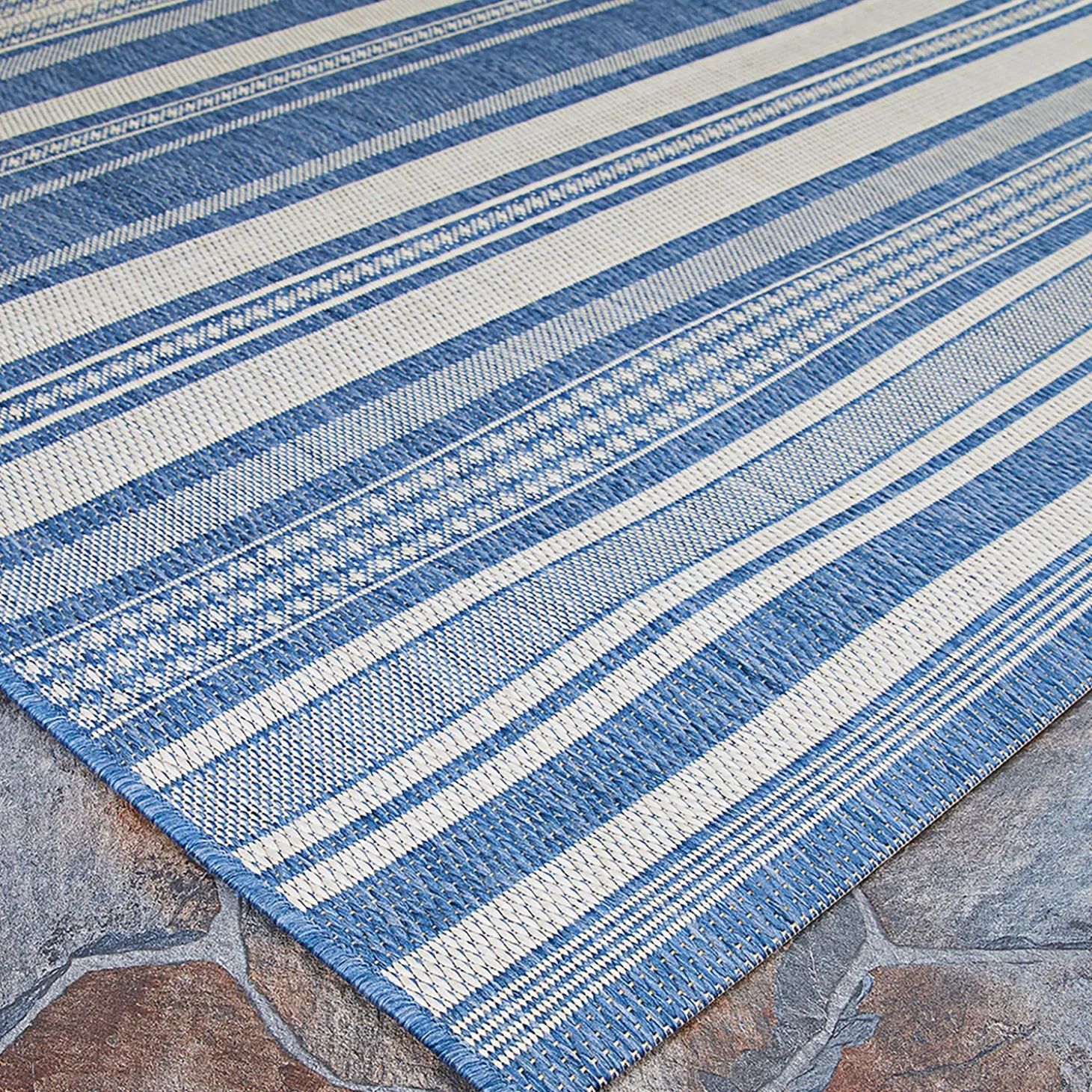 Area Rugs>Plow & Hearth Veranda Striped Indoor/Outdoor Polypropylene Rug, 5'10" x 9'2"