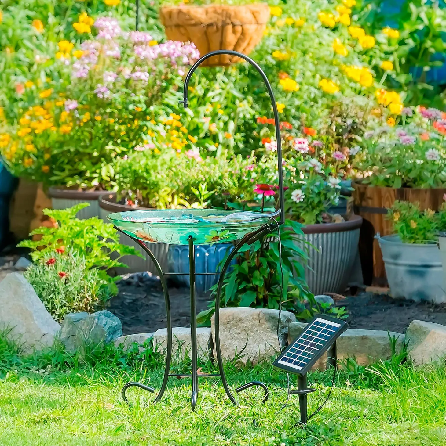 Birdbaths>Plow & Hearth Water Agitator Bird Bath Stand