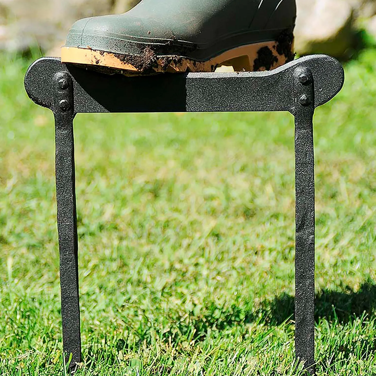 Garden Tools & Supplies | Outdoor Clean Up>Plow & Hearth Wrought Iron Powder-Coated Boot Scraper